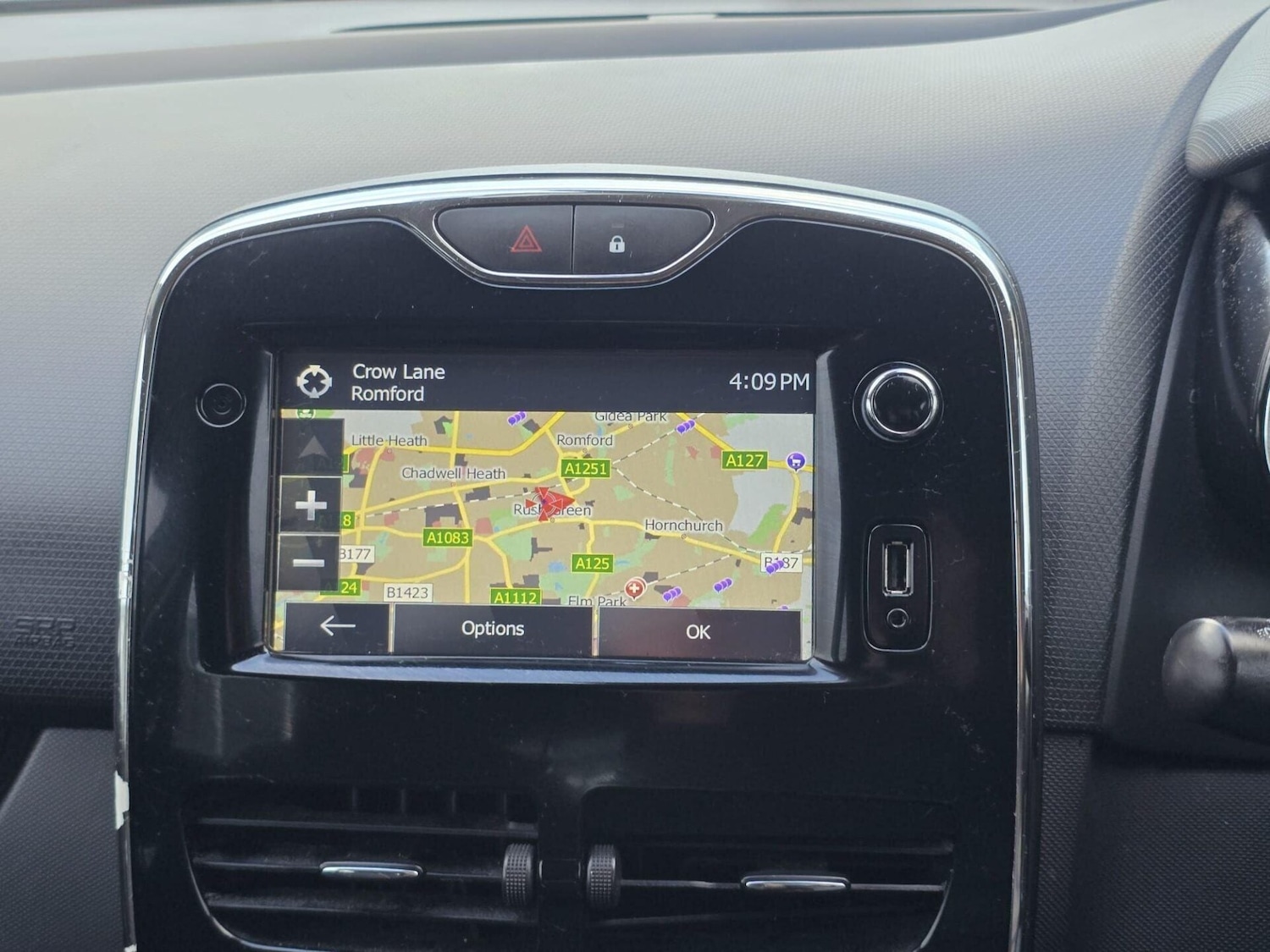 Used Renault Clio 2014 for sale - 77608019: Photo 30