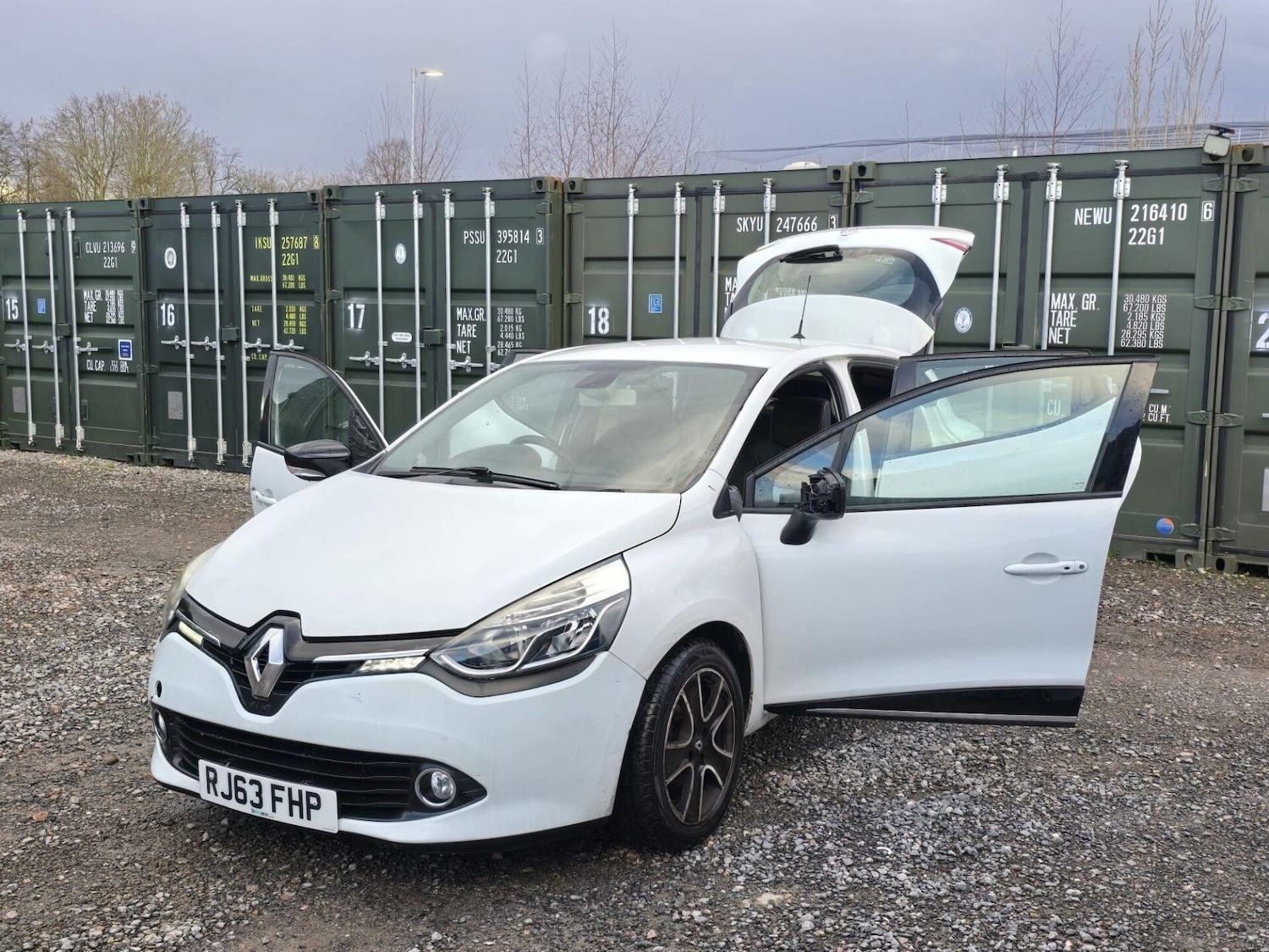 Used Renault Clio 2014 for sale - 77608019: Photo 9