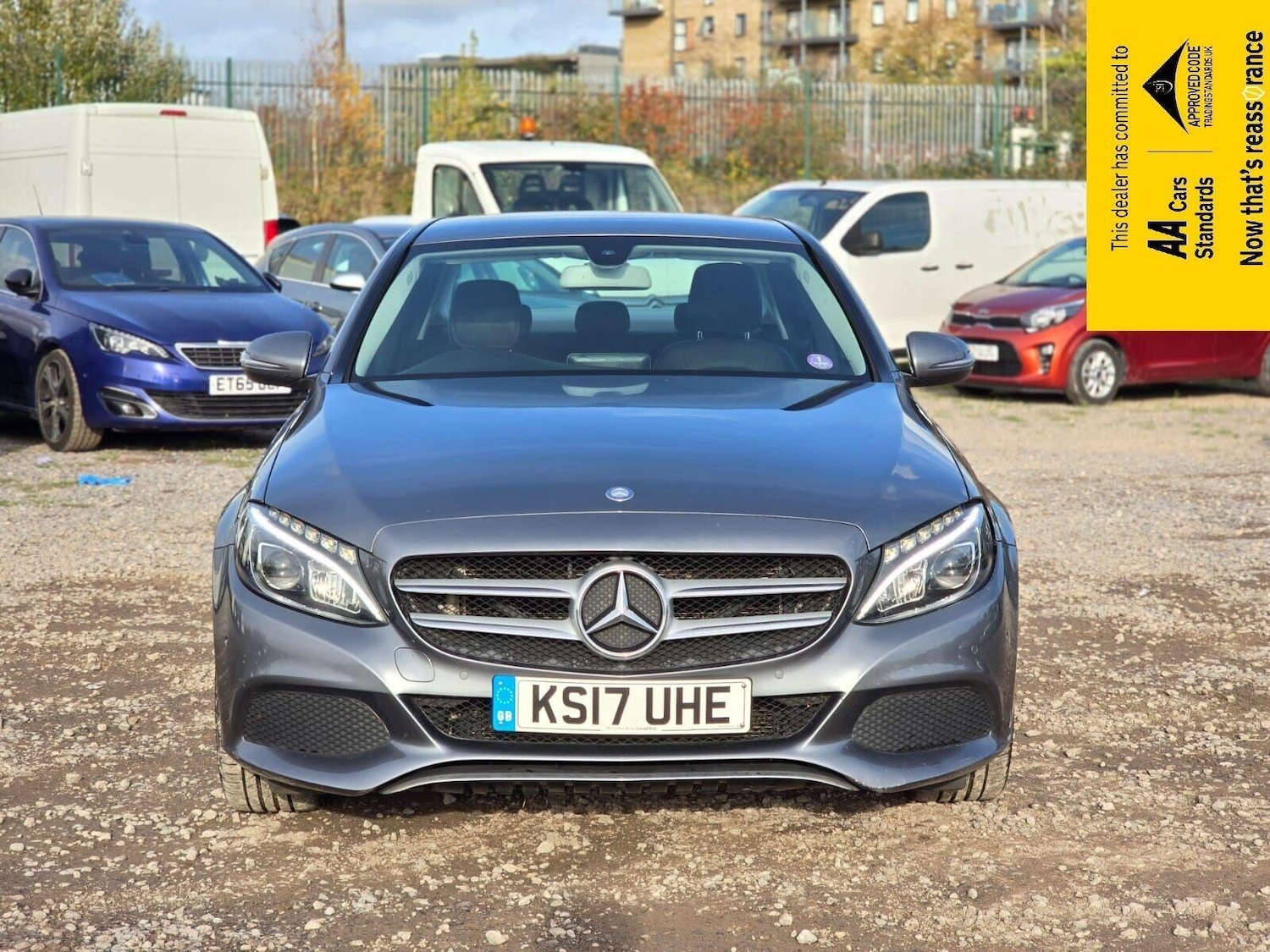 Used Mercedes-Benz C Class 2017 for sale - 76317275: Photo 2