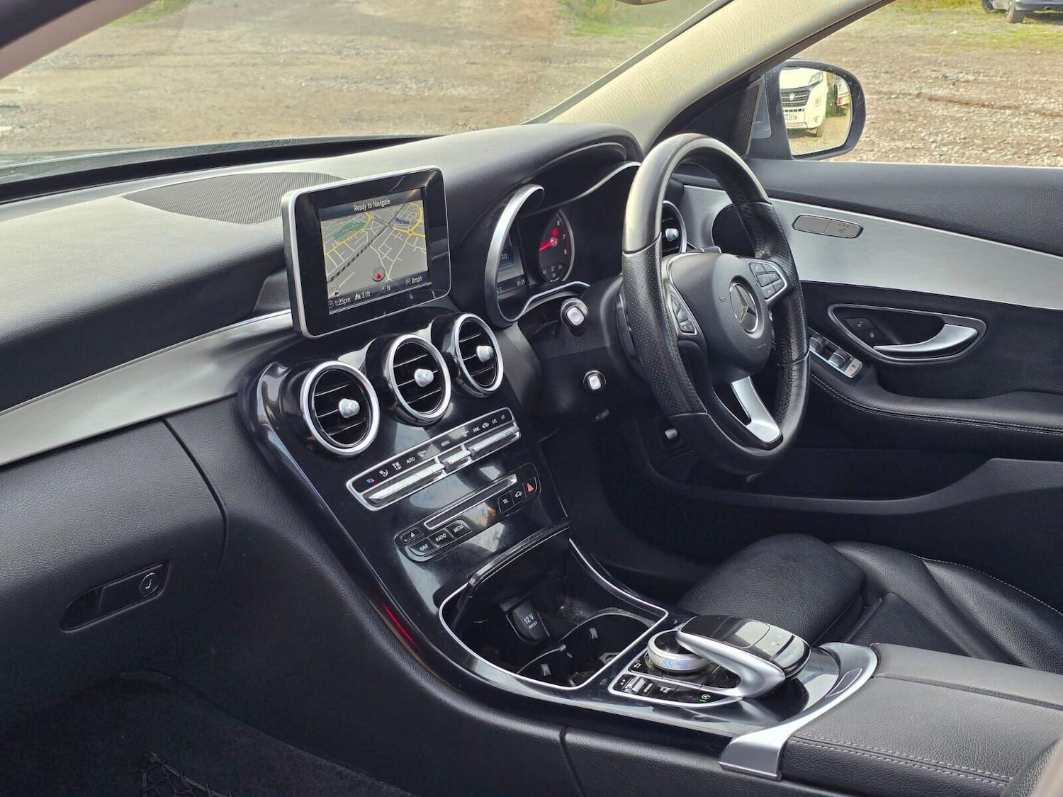 Used Mercedes-Benz C Class 2017 for sale - 76317275: Photo 21