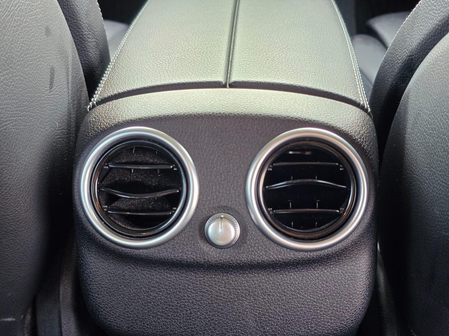 Used Mercedes-Benz C Class 2017 for sale - 76317275: Photo 25