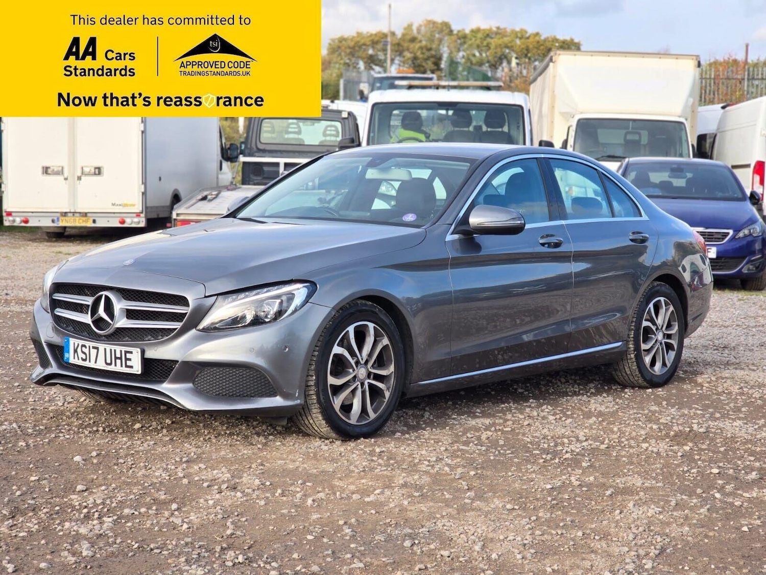 Used Mercedes-Benz C Class 2017 for sale - 76317275: Photo 3