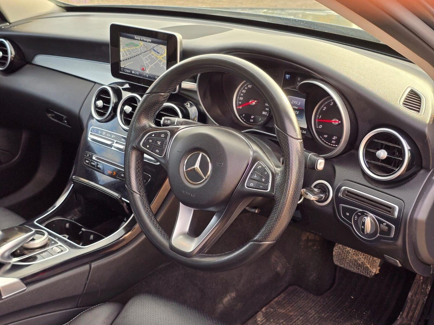 Used Mercedes-Benz C Class 2017 for sale - 76317275: Photo 37