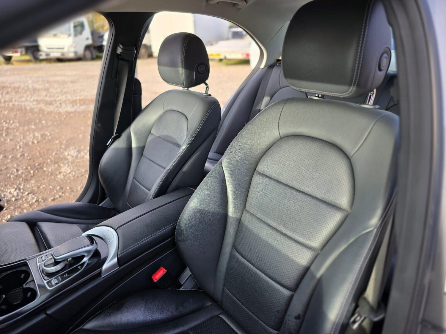 Used Mercedes-Benz C Class 2017 for sale - 76317275: Photo 38