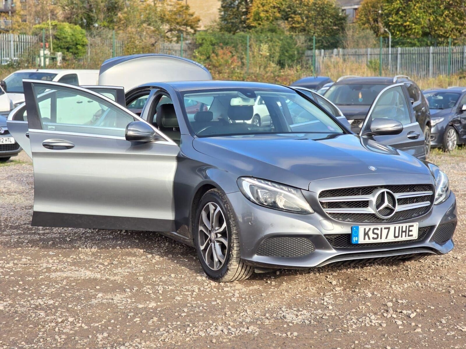 Used Mercedes-Benz C Class 2017 for sale - 76317275: Photo 5