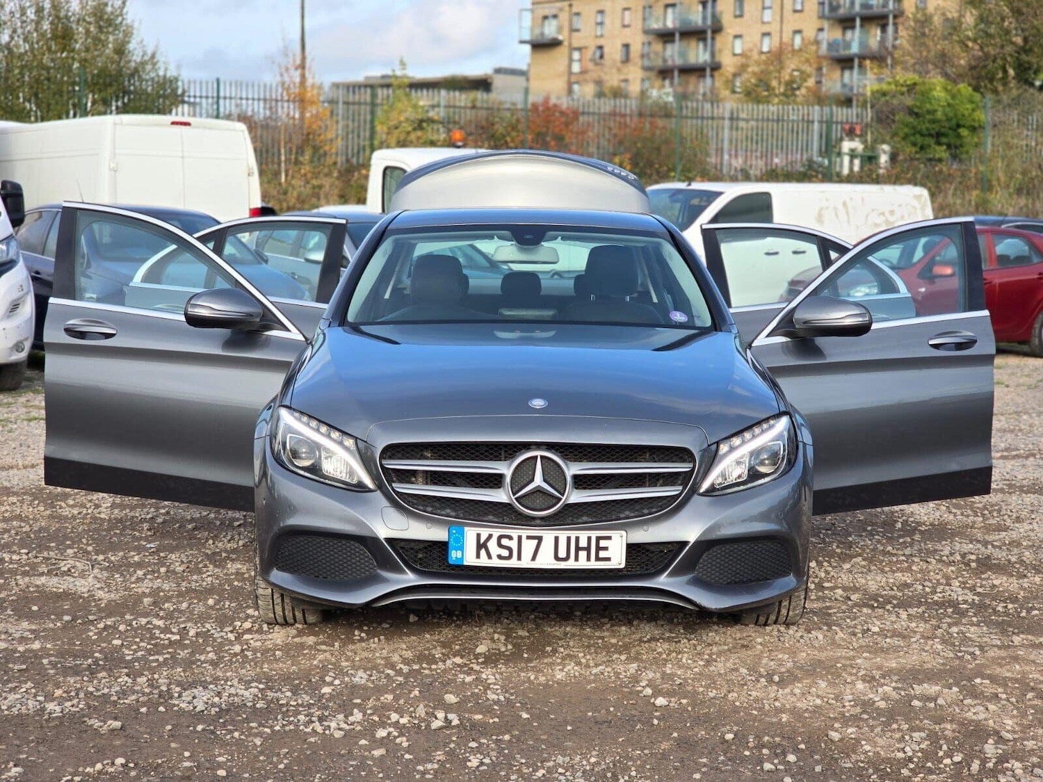 Used Mercedes-Benz C Class 2017 for sale - 76317275: Photo 7