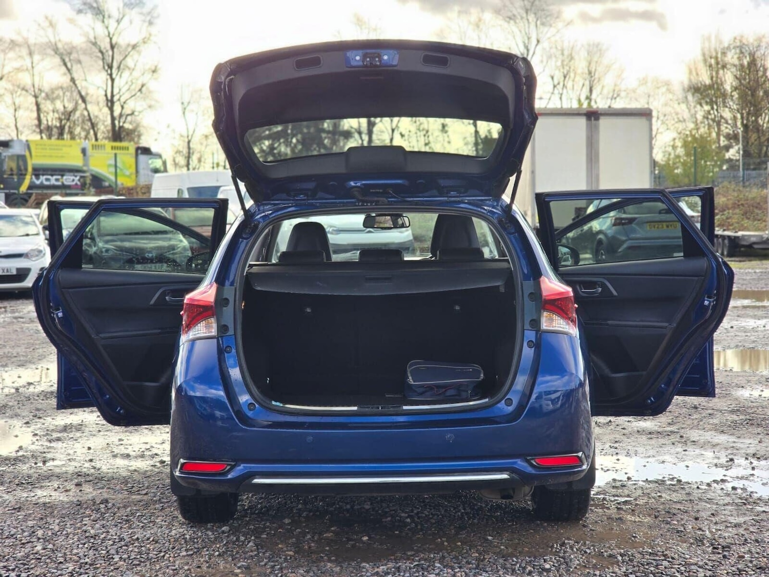 Used Toyota Auris 2018 for sale - 76453707: Photo 33