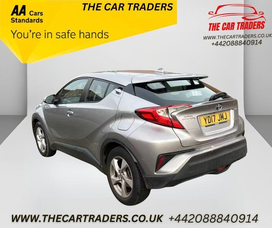 Used Toyota C-HR 2017 for sale - 77137111: Photo 3