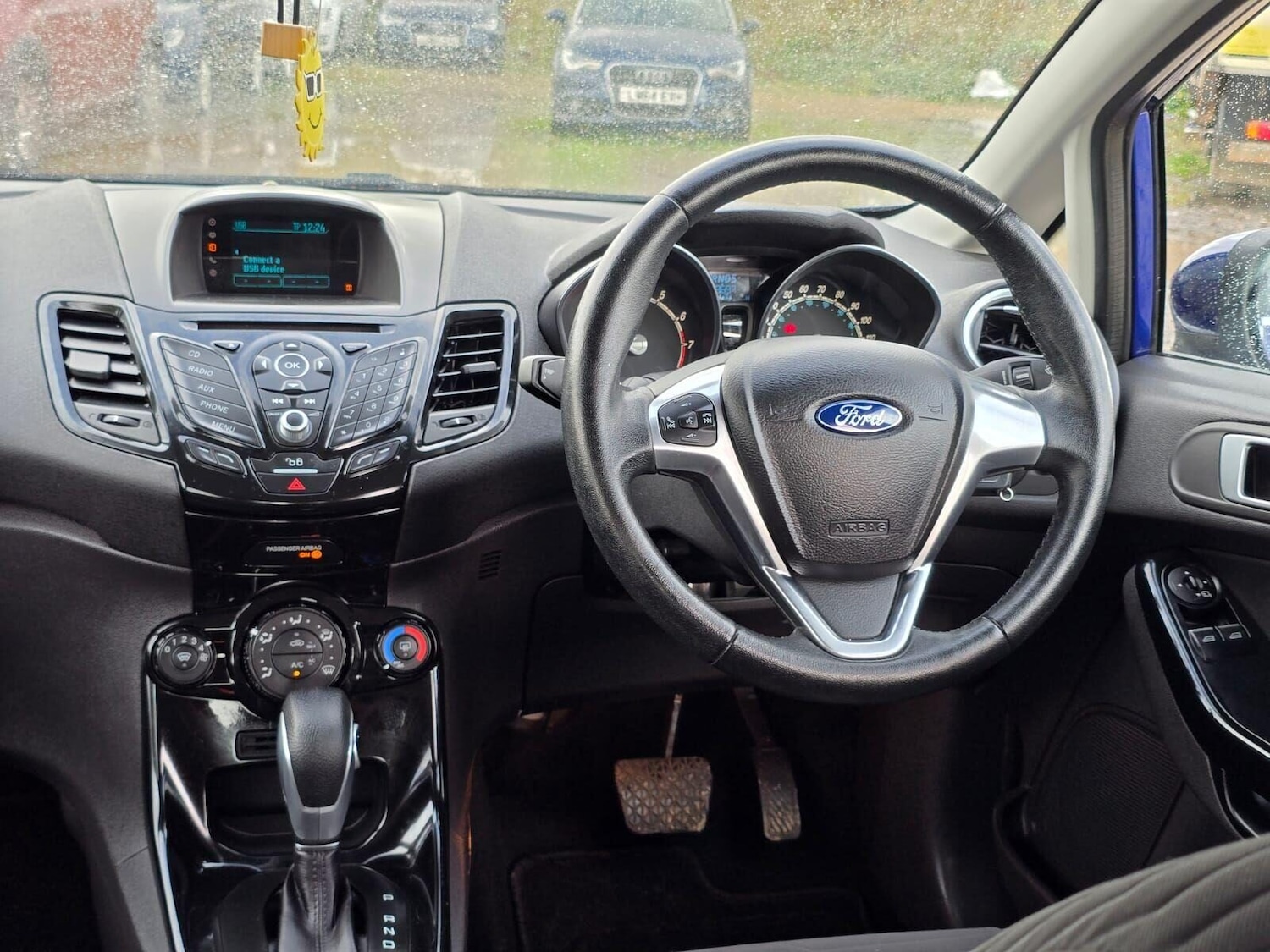 Used Ford Fiesta 2015 for sale - 76178798: Photo 17