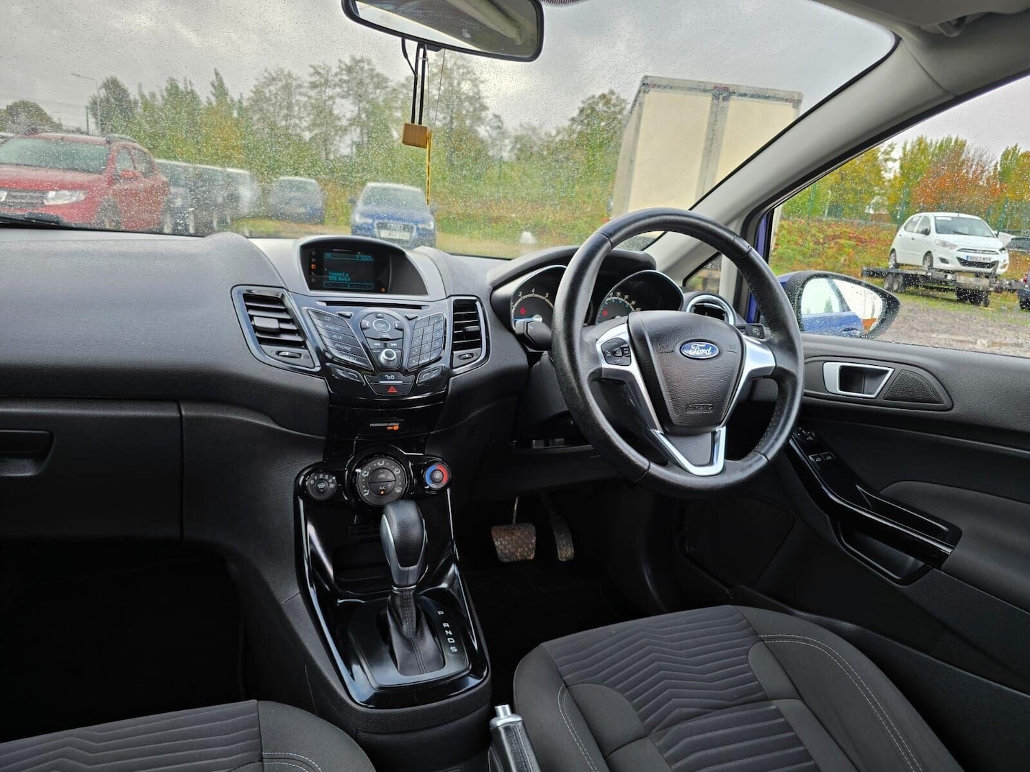 Used Ford Fiesta 2015 for sale - 76178798: Photo 22