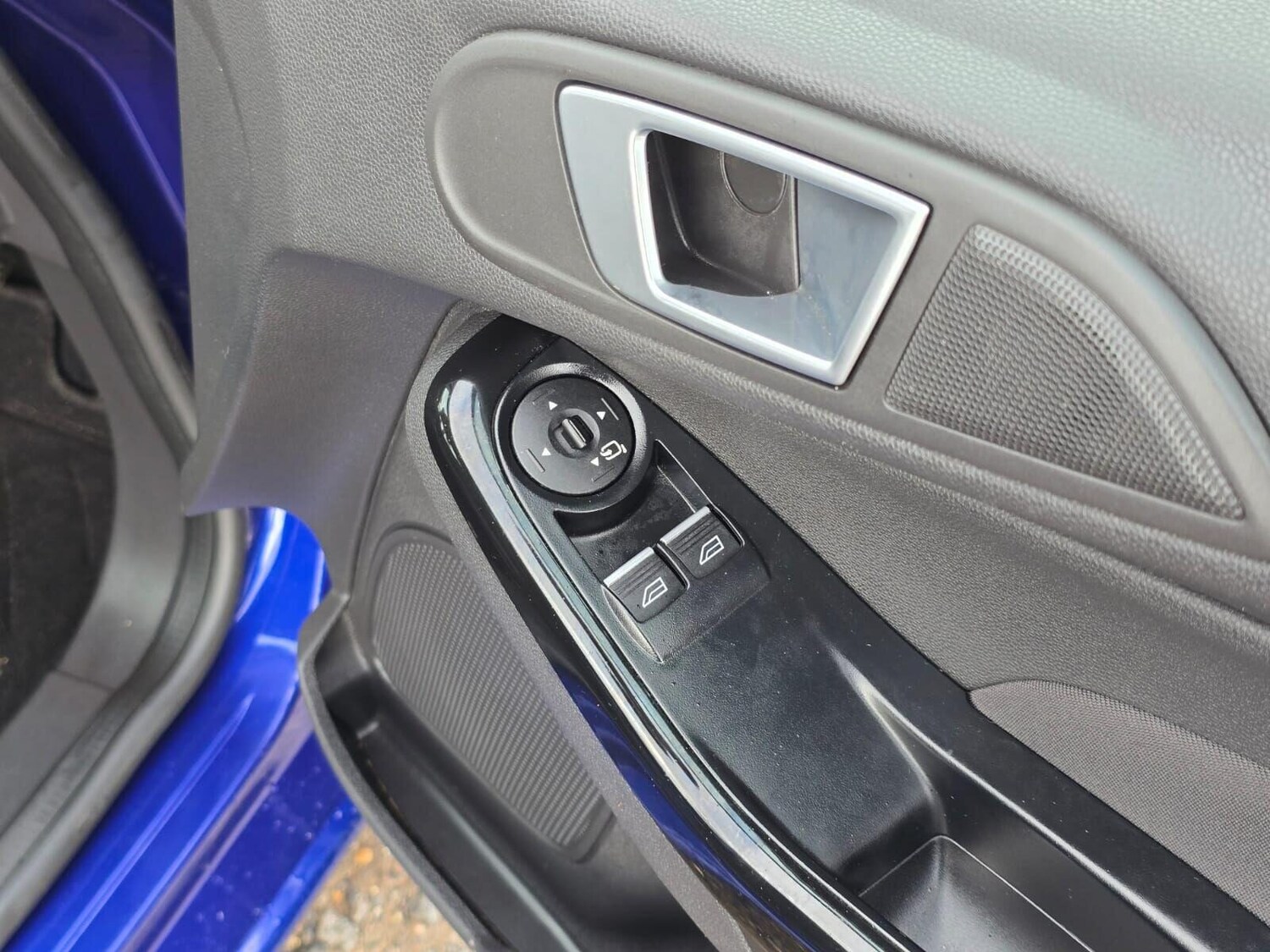 Used Ford Fiesta 2015 for sale - 76178798: Photo 27