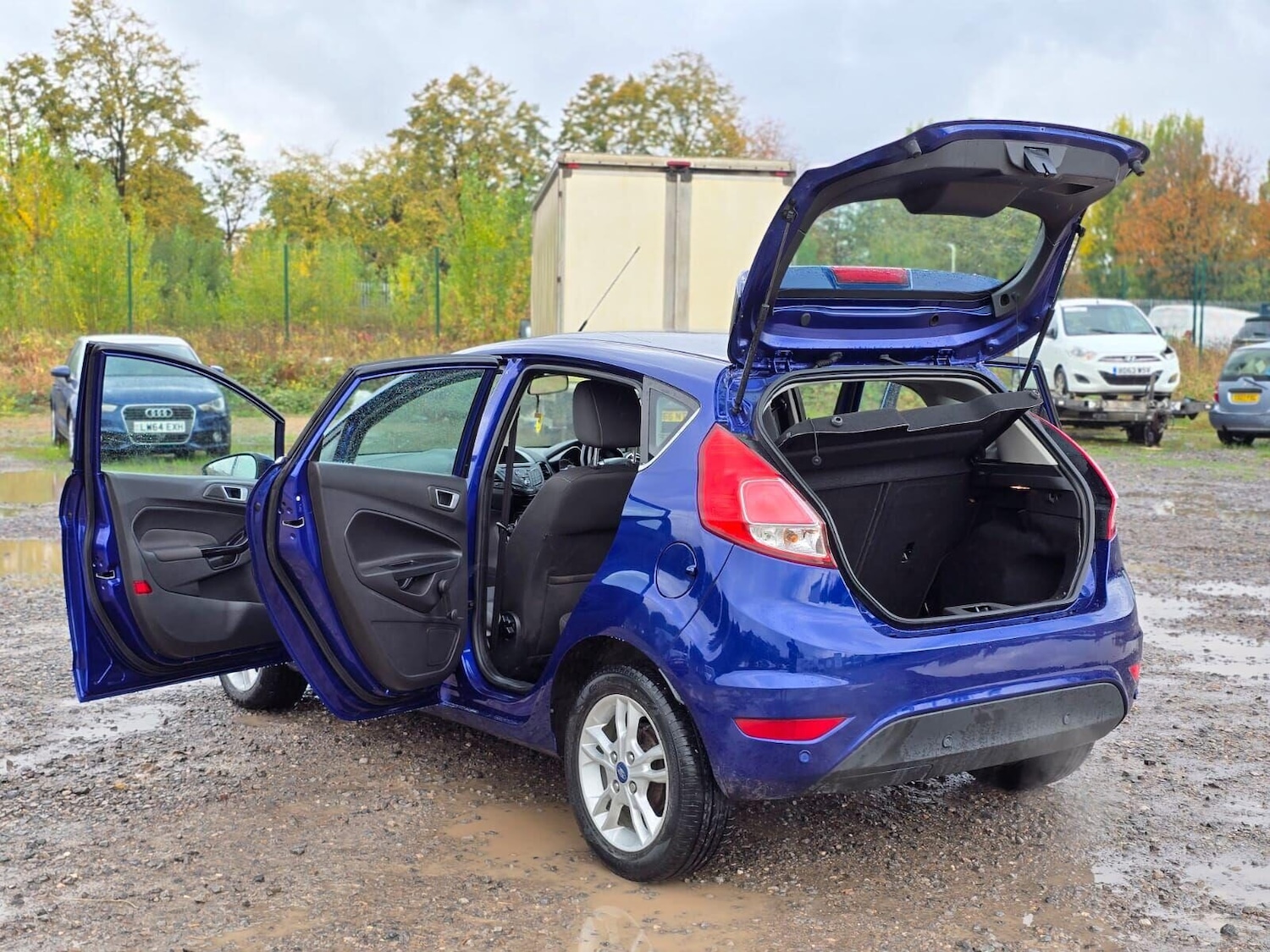 Used Ford Fiesta 2015 for sale - 76178798: Photo 9