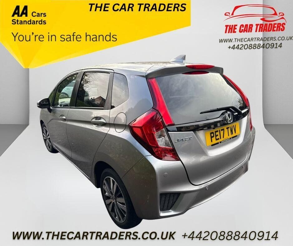 Used Honda Jazz 2017 for sale - 76545904: Photo 5