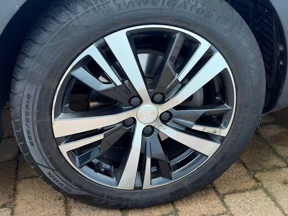 Used Peugeot 3008 2018 for sale - 77729160: Photo 8