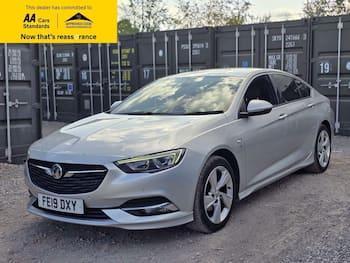 Used Vauxhall Insignia 2019 for sale - 79461080: Photo