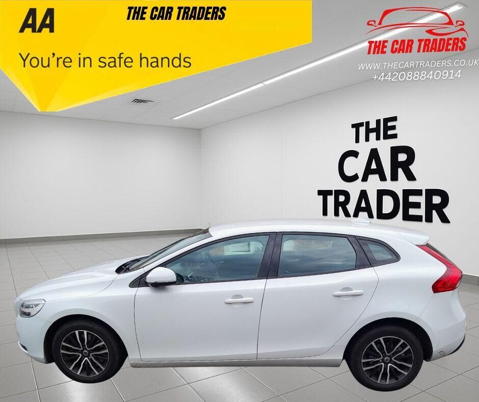 Used Volvo V40 2016 for sale - 76495496: Photo 2