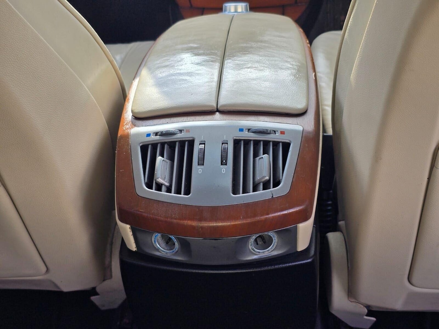 Used BMW 7 Series 2008 for sale - 77024138: Photo 54