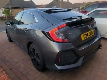 Used Honda Civic 2018 for sale - 75717523: Photo