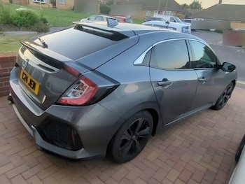 Used Honda Civic 2018 for sale - 75717523: Photo