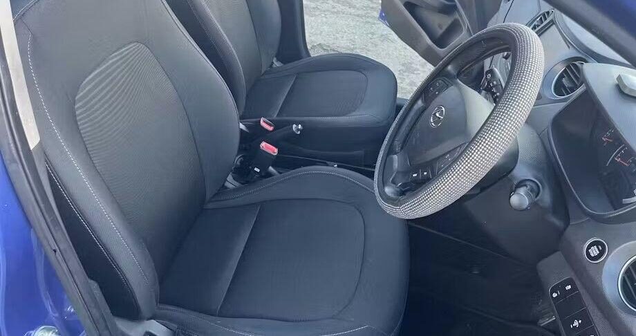 Used Hyundai i10 2019 for sale - 76909330: Photo 6