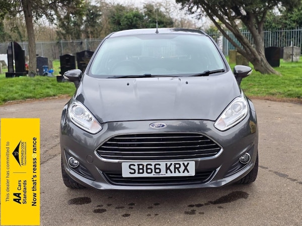 Used Ford Fiesta 2016 for sale - 75426306: Photo 2