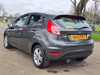 Used Ford Fiesta 2016 for sale - 75426306: Photo