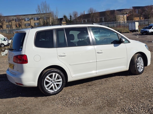 Used Volkswagen Touran 2014 for sale - 75426605: Photo 16