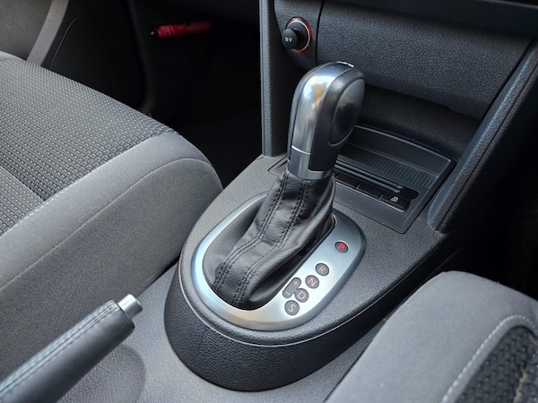 Used Volkswagen Touran 2014 for sale - 75426605: Photo 24