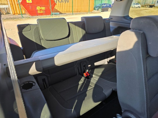 Used Volkswagen Touran 2014 for sale - 75426605: Photo 31