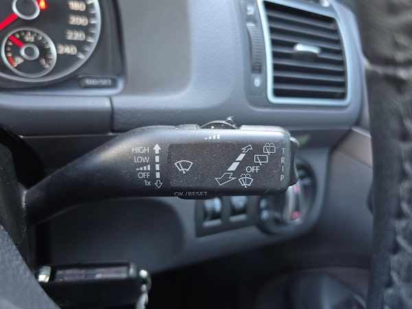 Used Volkswagen Touran 2014 for sale - 75426605: Photo 36