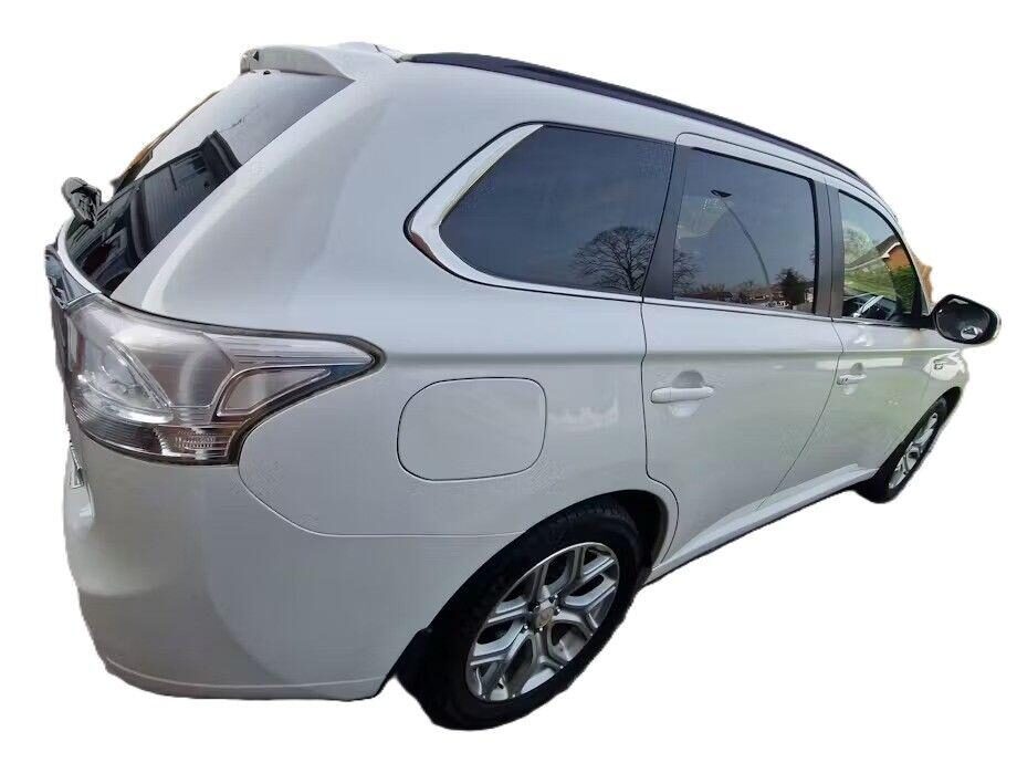 Used Mitsubishi Outlander 2014 for sale - 77979905: Photo 4