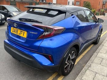 Used Toyota C-HR 2018 for sale - 75667236: Photo
