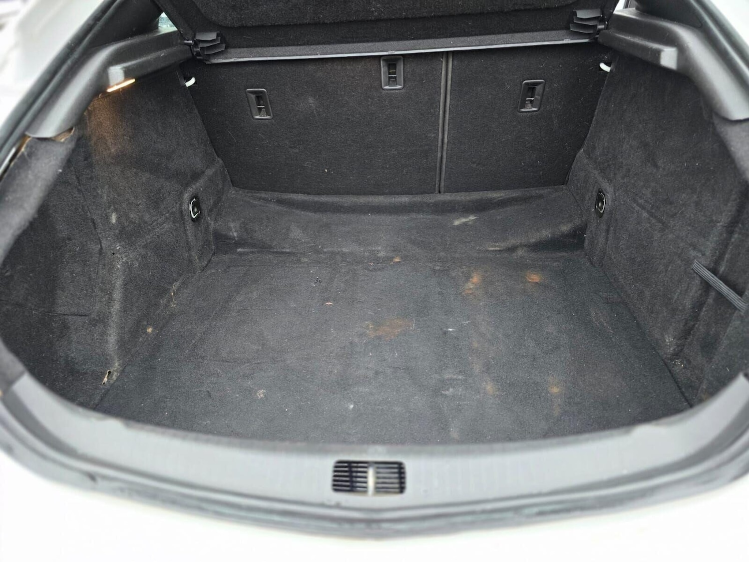 Used Vauxhall Insignia 2015 for sale - 76783157: Photo 36