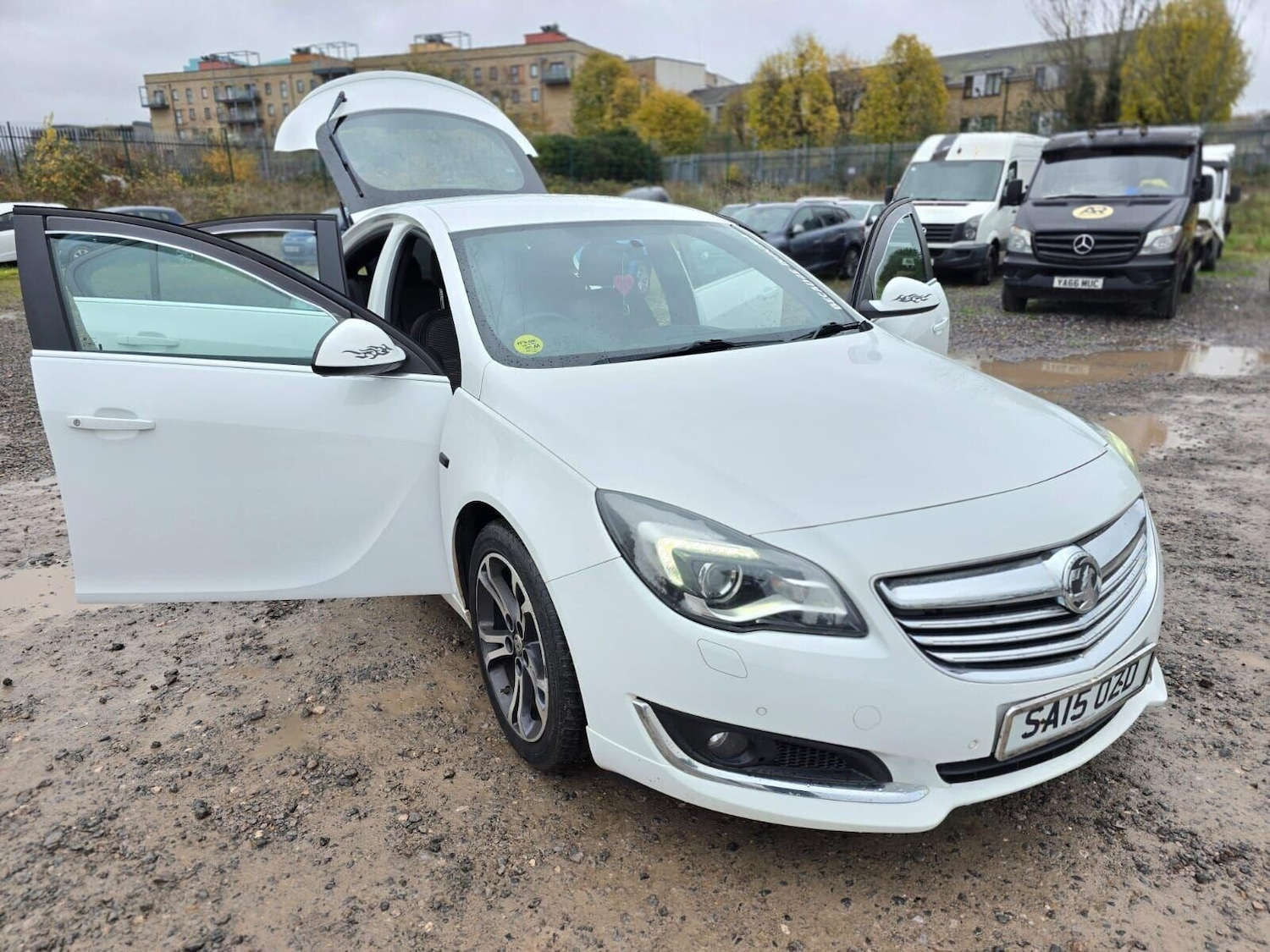Used Vauxhall Insignia 2015 for sale - 76783157: Photo 5