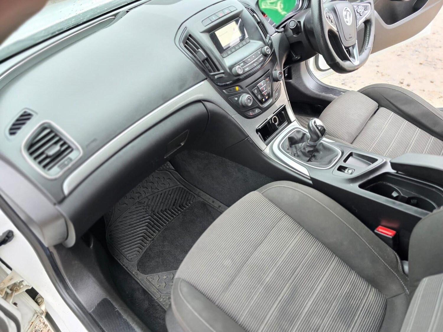 Used Vauxhall Insignia 2015 for sale - 76783157: Photo 58