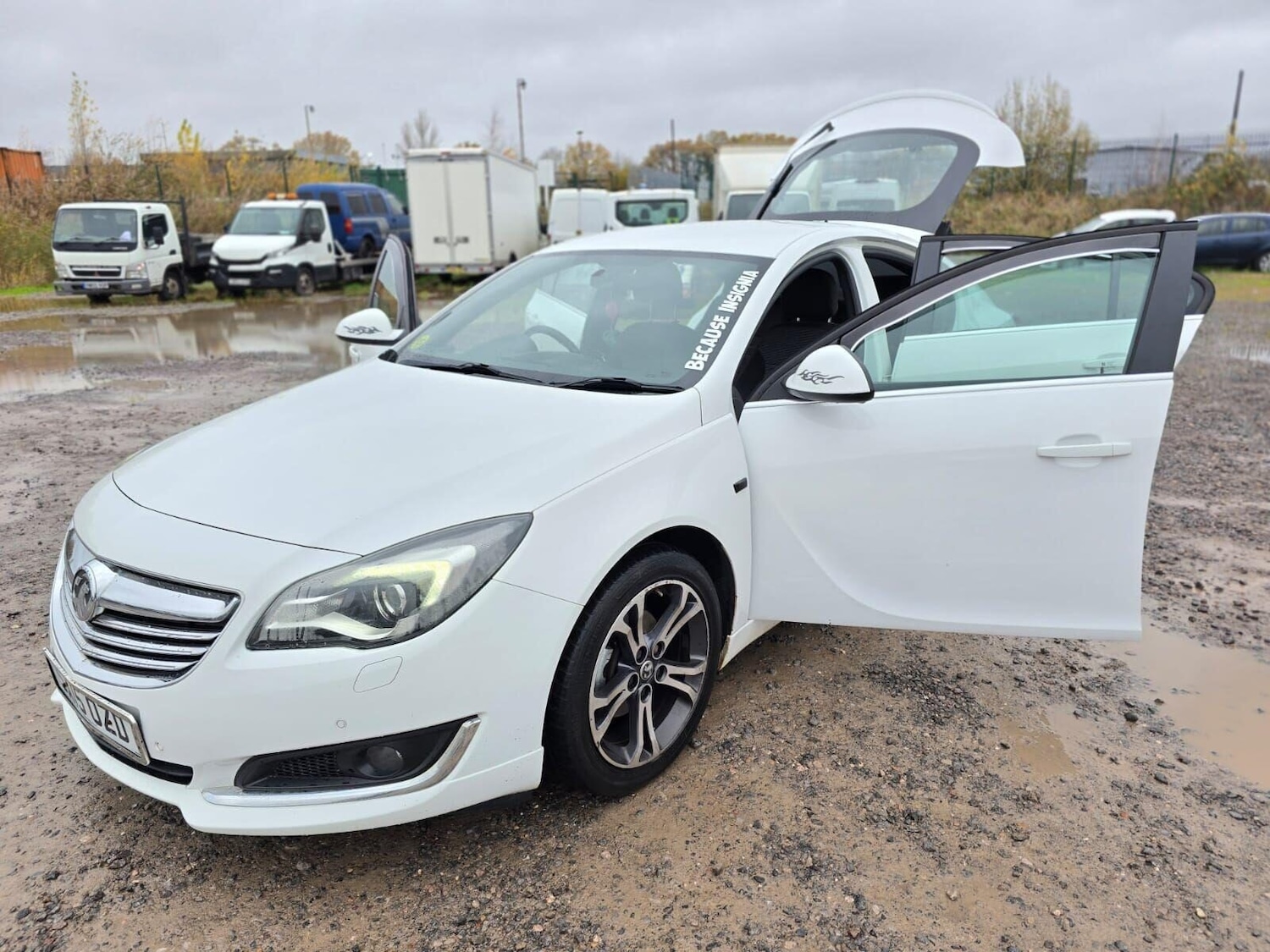 Used Vauxhall Insignia 2015 for sale - 76783157: Photo 9