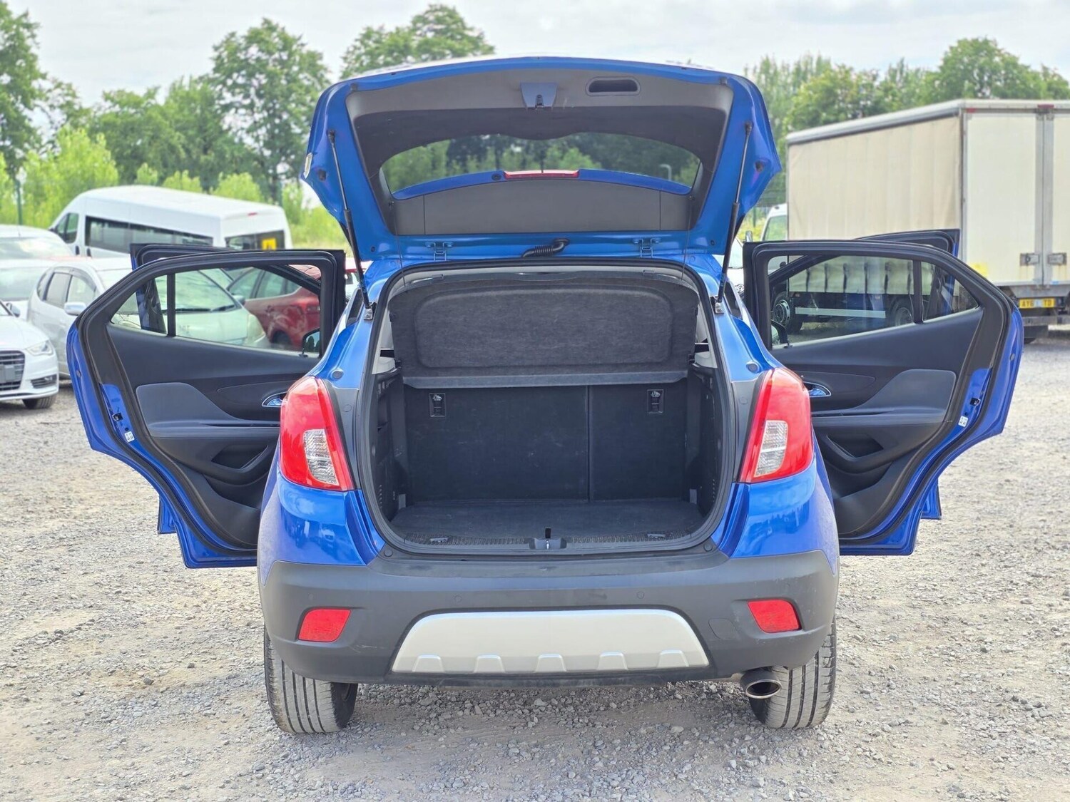 Vehicle 28