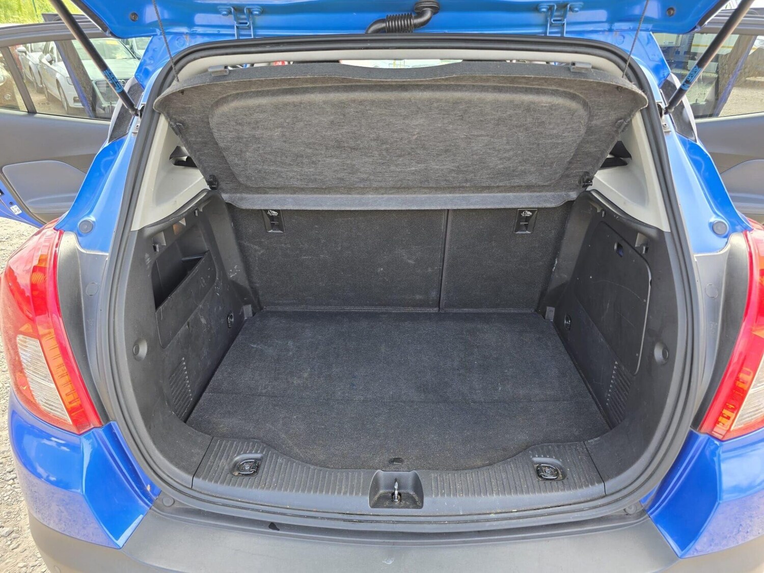 Vehicle 29