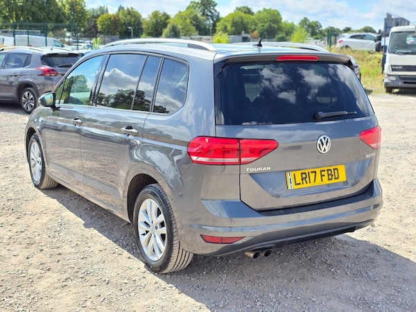 Used Volkswagen Touran 2017 for sale - 75288556: Photo 8