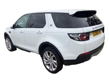 Used Land Rover Discovery Sport 2016 for sale - 78870502: Photo
