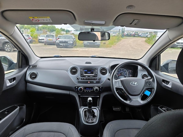 Used Hyundai i10 2018 for sale - 75131839: Photo 11