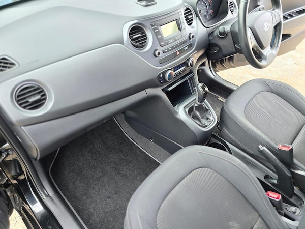 Used Hyundai i10 2018 for sale - 75131839: Photo 12