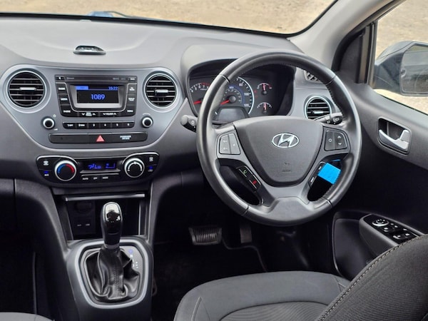 Used Hyundai i10 2018 for sale - 75131839: Photo 13