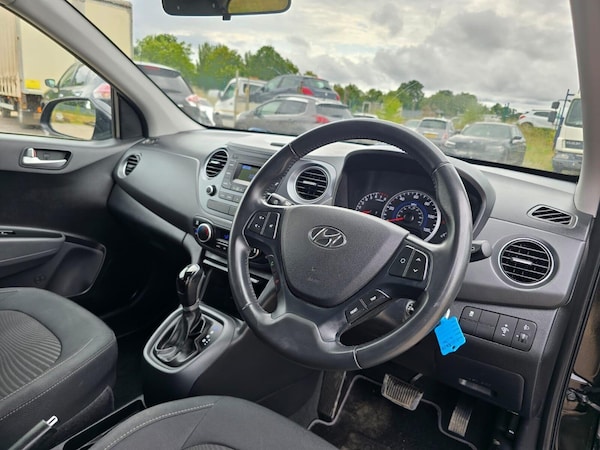 Used Hyundai i10 2018 for sale - 75131839: Photo 16