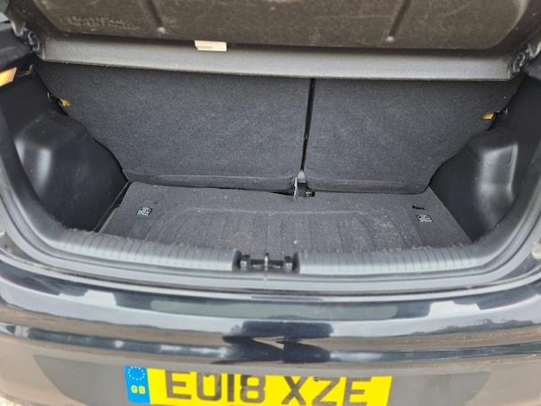 Used Hyundai i10 2018 for sale - 75131839: Photo 24