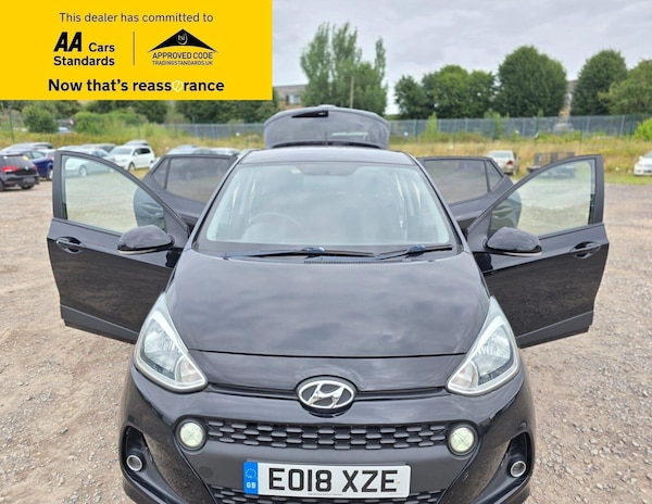 Used Hyundai i10 2018 for sale - 75131839: Photo 2