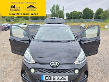 Used Hyundai i10 2018 for sale - 75131839: Photo