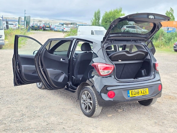Used Hyundai i10 2018 for sale - 75131839: Photo 6
