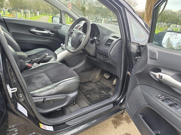 Used Toyota Auris 2010 for sale - 75425716: Photo 22