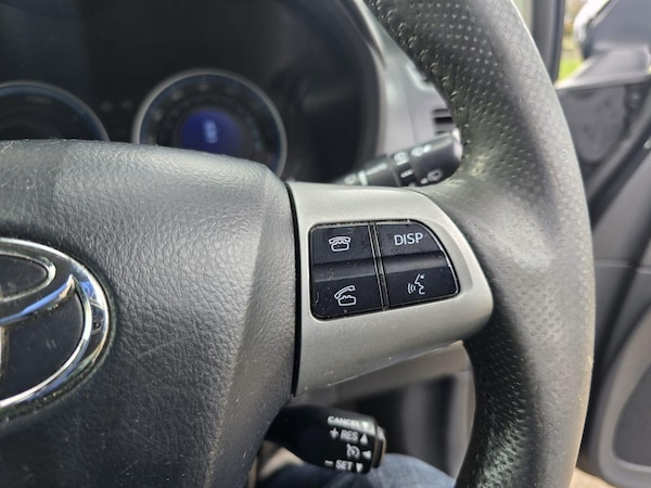 Used Toyota Auris 2010 for sale - 75425716: Photo 31
